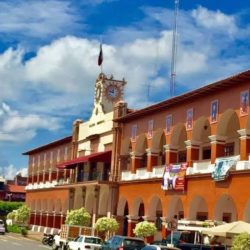 FGE investiga toma de palacio municipal de Apatzingán