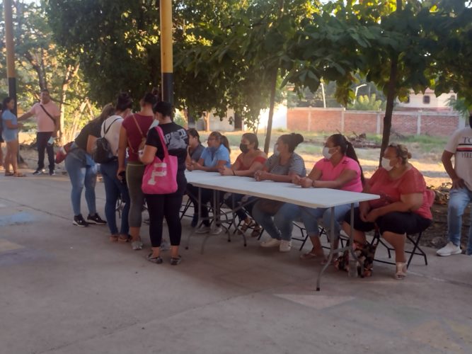 Eligen sin problemas encargada del orden en la Niños Héroes, de Apatzingán