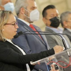 Sistema DIF Michoacán refrenda acciones para desarrollo integral de Aguililla