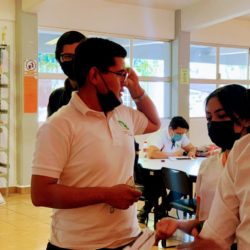 Blanca Álvarez concluye jornada de salud visual