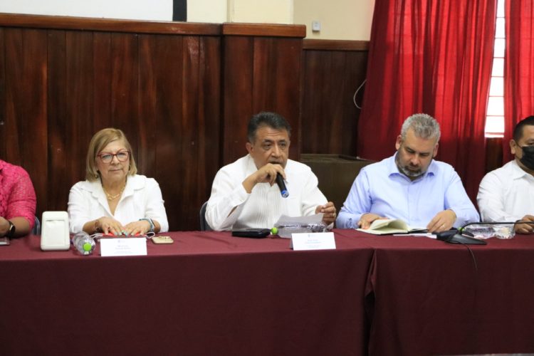 Con trabajo en conjunto se logrará el desarrollo de Apatzingán