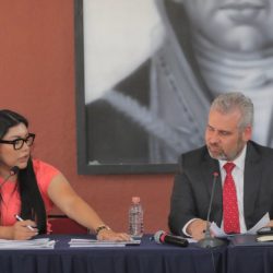 Michoacán, único estado en el país que atiende el desplazamiento forzado: Bedolla