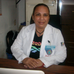 Capacitan a personal de hospitales para mejorar atención a usuarios