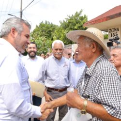 Avanzamos en recuperar carreteras y producción, en Aguililla: Bedolla