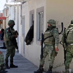 Ejército detiene a siete personas en BC